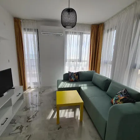 Apartment Gold *